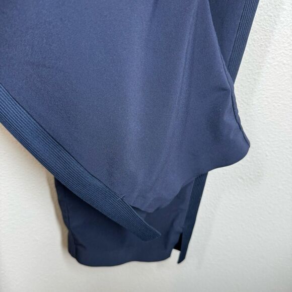 Athleta Navy Blue Brooklyn Ankle Pant Activewear Athleisure Casual Size 8 305514 - Picture 3 of 10